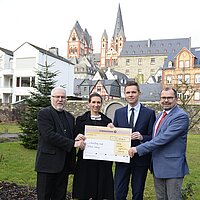 Eine Million Euro für Caritasstiftung