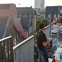 Sommerabend auf der Dachterrasse