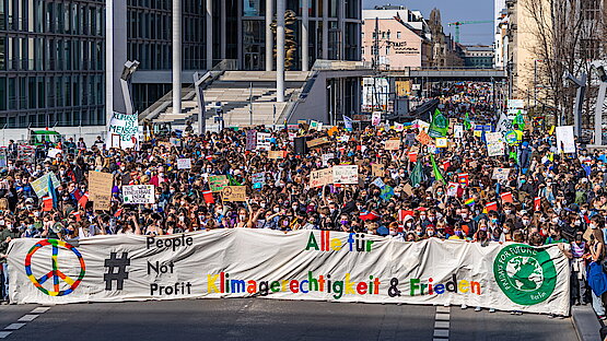 FridaysForFuture, Fridays for Future, BUNDjugend, Klimastreik, GlobalStrike, Klimaschutz, Klimademo, Demo, Protest, Berlin, bund_net