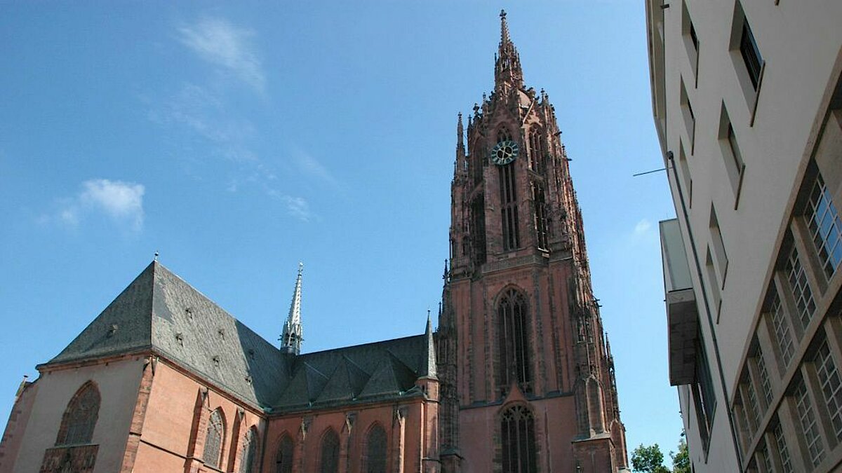 Viele Wallfahrten führen zum Frankfurter Dom