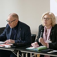 Gerhard Glas und Daniela Erdmann eröffnen die 15. Diözesanversammlung am 8. März im Haus am Dom, Frankfurt