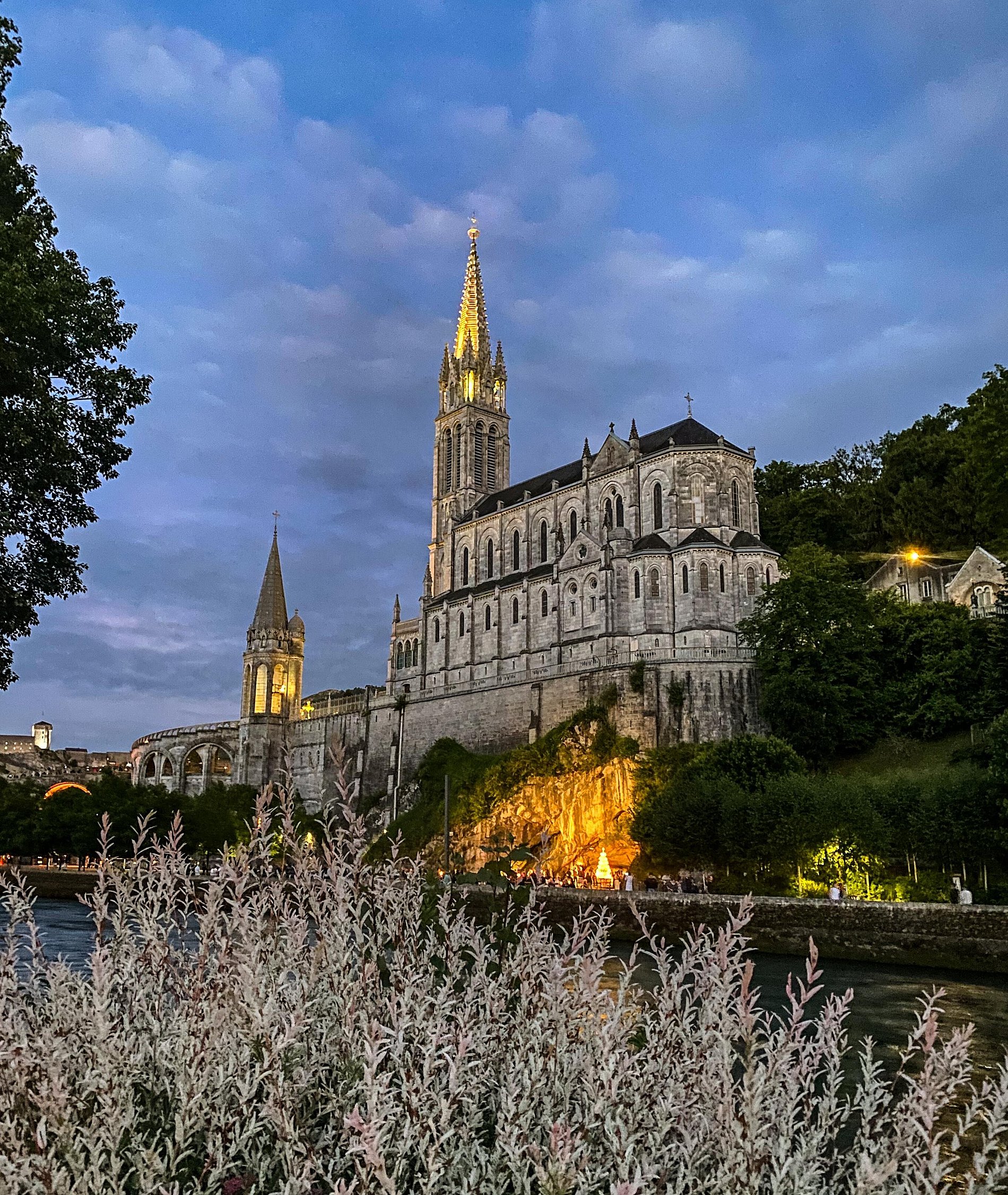 Die Kirche von Lourdes