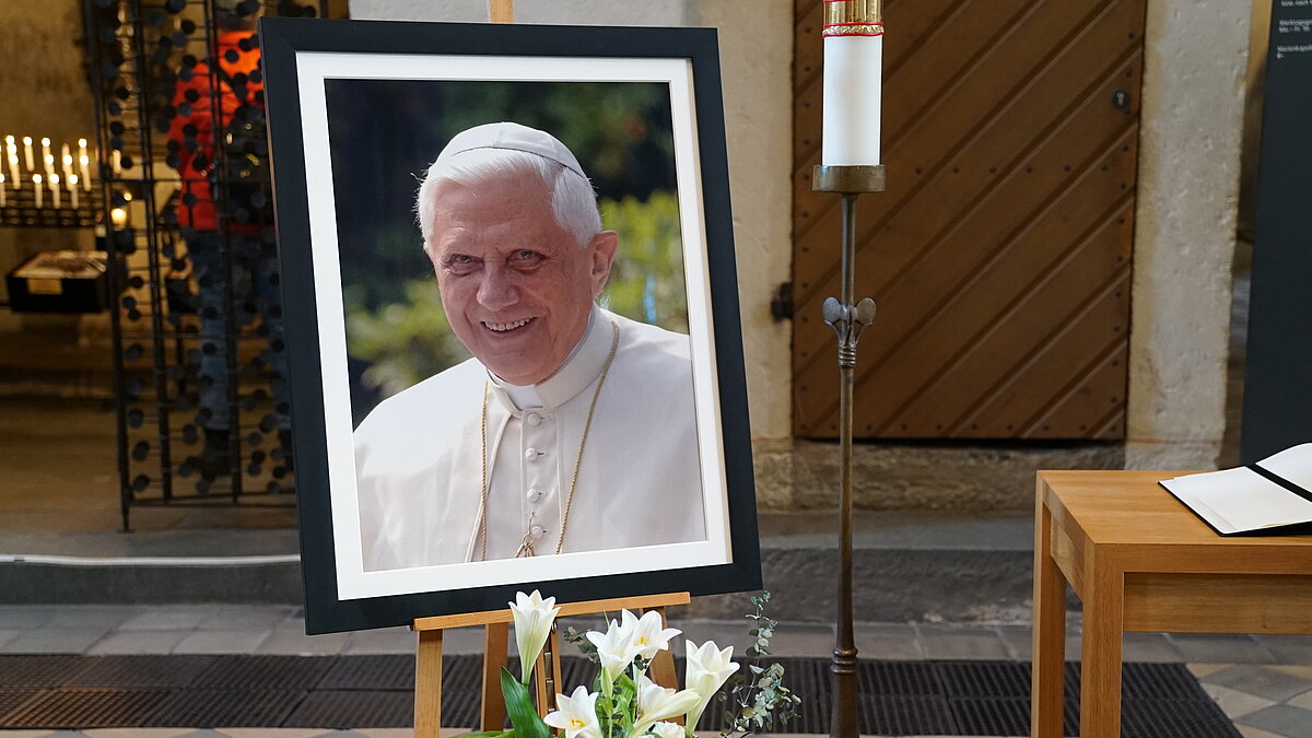 Bistum feiert Gedenkgottesdienst für Benedikt XVI.