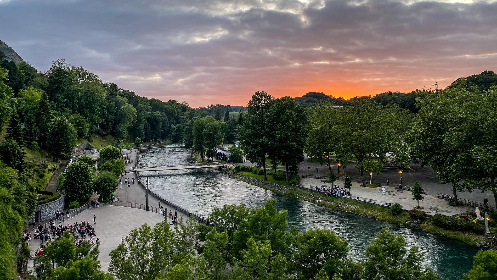 Abendstimmung in Lourdes